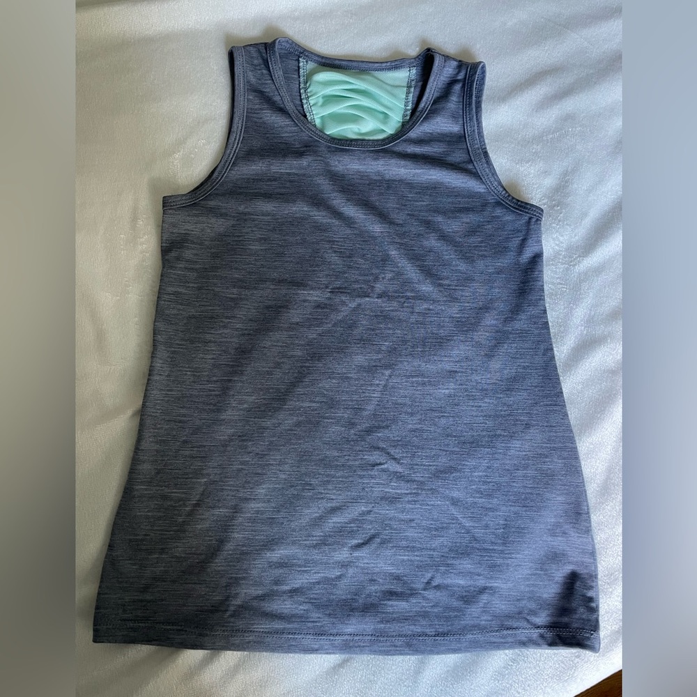 Girls active top sz L 10-12
